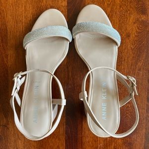 Anne Klein Athena Dress sandals SIZE 8
